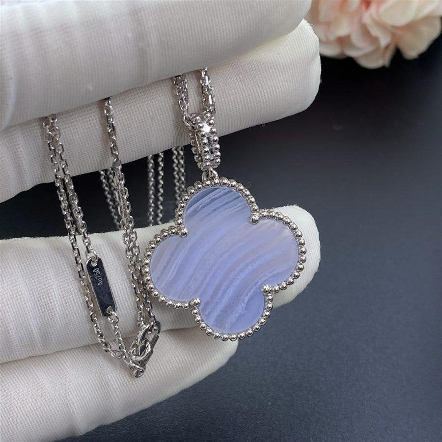 [Clover Jewelery]CLOVER SILVER CHALCEDONY BIG CLOVER NECKLACE