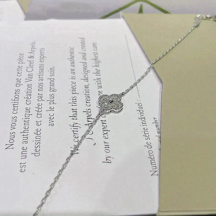 [Clover Jewelry]CLOVER EINZELNE BLUME ARMBAND SILBER