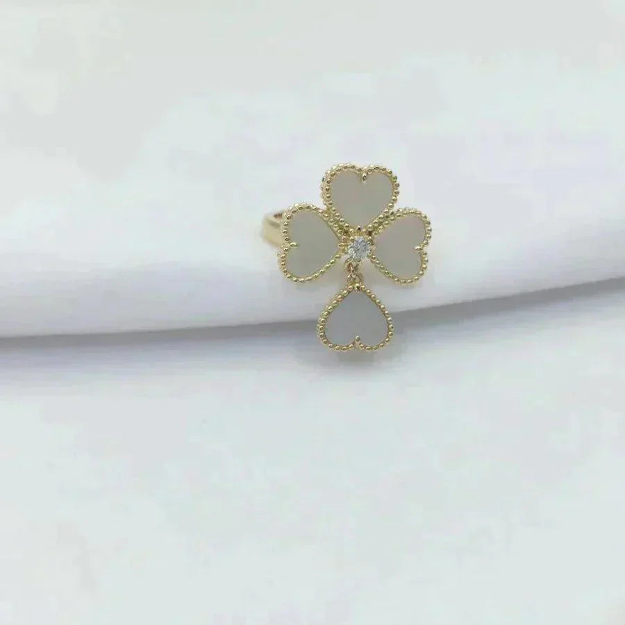 [Clover Jewelry]SWEET CLOVER WHITE MOP RING