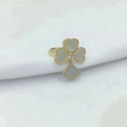 [Clover Jewelery]SWEET CLOVER WHITE MOP RING