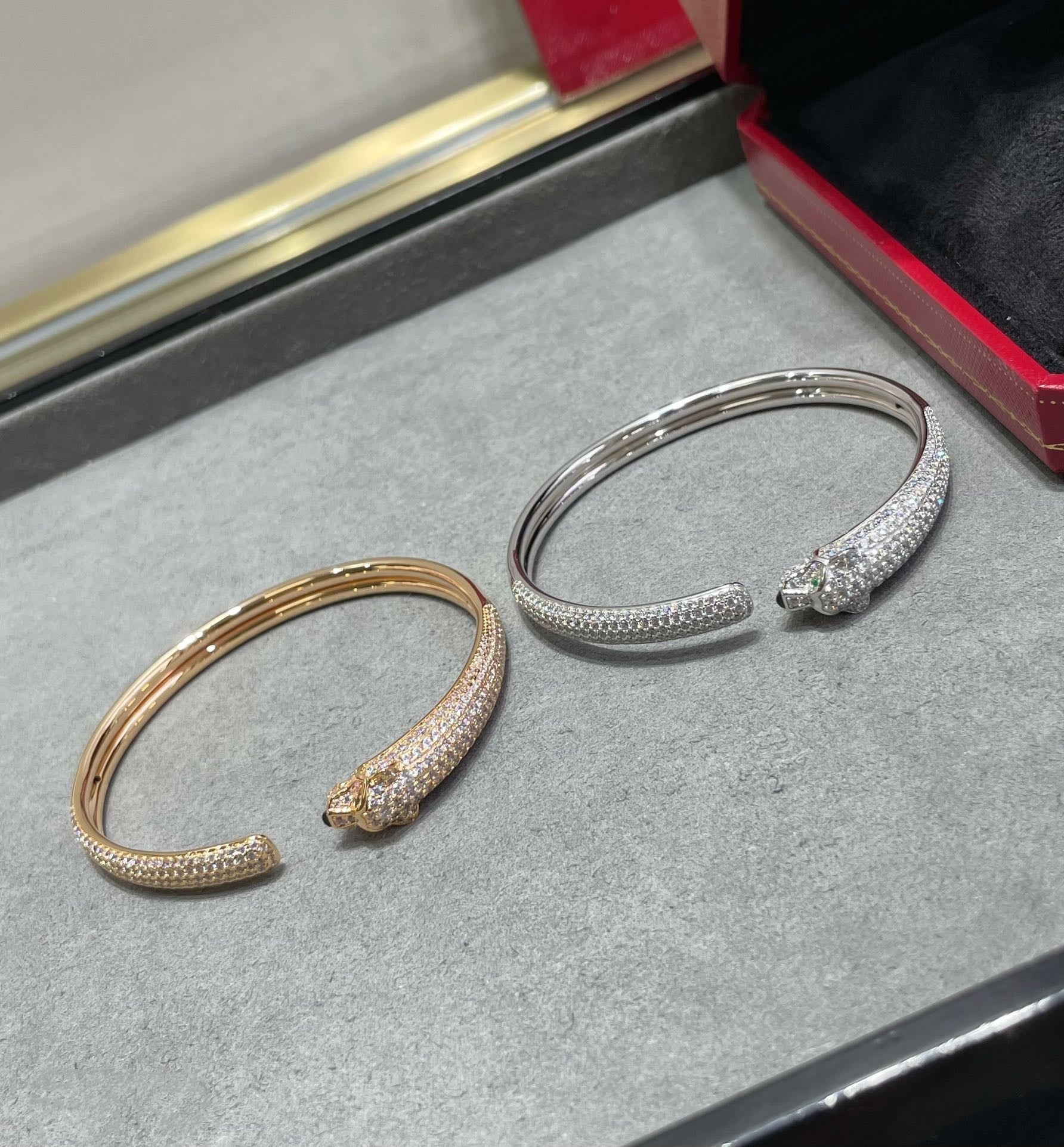 [Clover Jewelry]PANTHERE FULL DIAMOND OPEN BRACELET