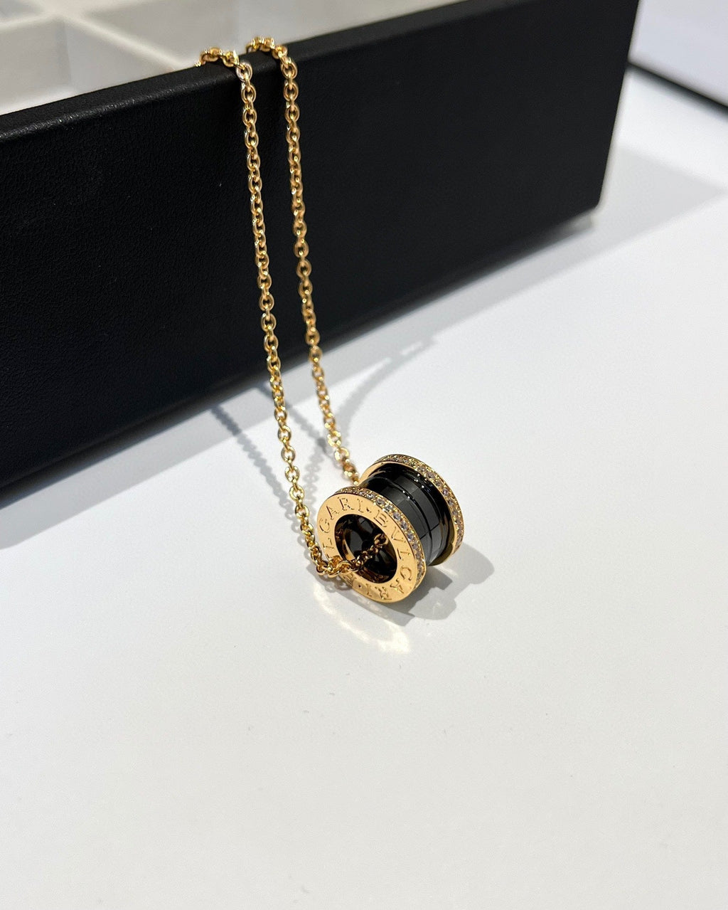 [クローバージュエリー] ZERO 1 ブラックセラミック ダイヤモンド ピンクゴールド ネックレス
