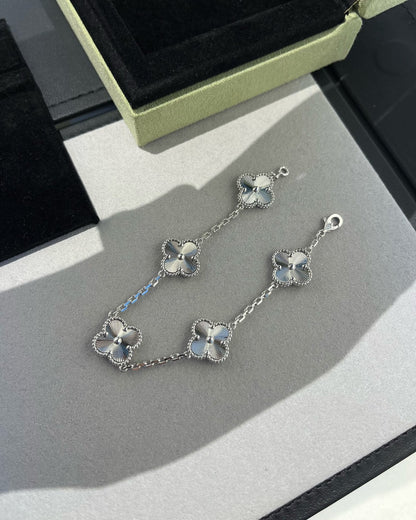 [Clover Jewelery]CLOVER SILVER 5 MOTIFS BRACELET